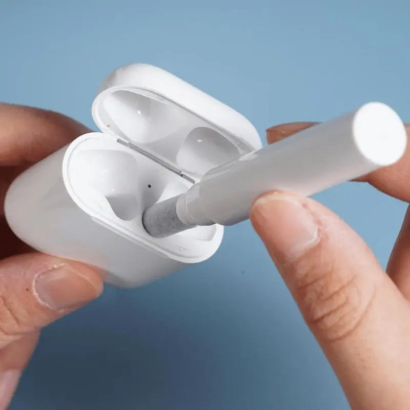 Pen-Shaped Wireless Earbuds Cleaner, Portable 3 in 1 Wireless Earphone Cleaning Brush, Earphone Cleaning Tool for Airpods, Airpods Pro, Ear Waxing Cleaning
