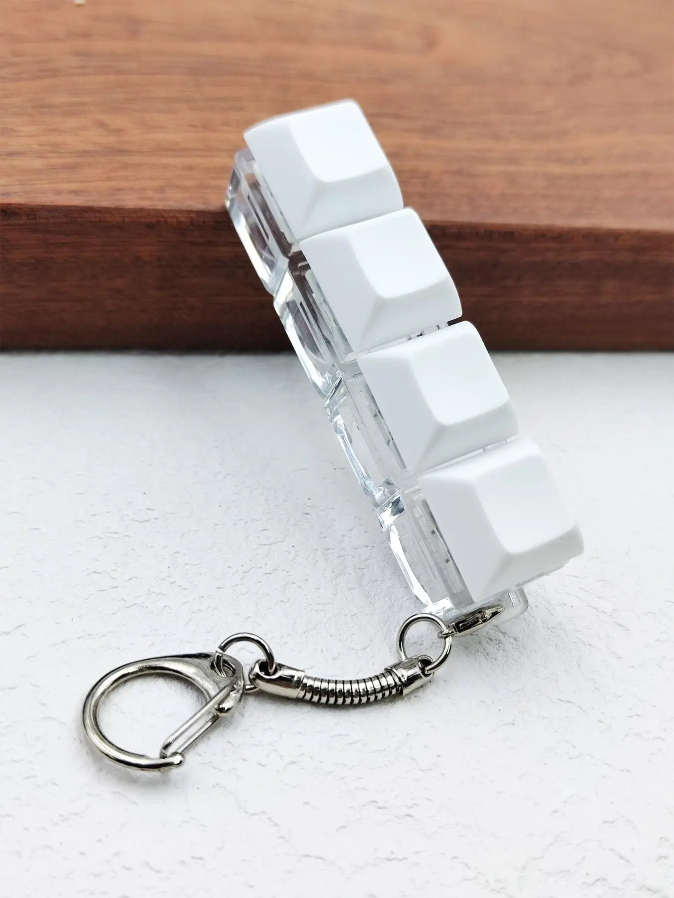 Summer 2025 Fun Keycap Keyboard Keychain, Punk Style Keyboard 4 Keys Toy Keychain Stress Relief Fidget for Women & Men, Fashion Accessories for Daily Use for Decompression Gift